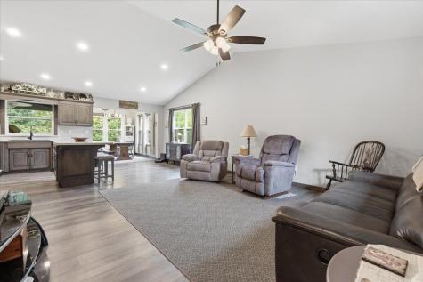 148 Jonathon Drive Howard OH 43028