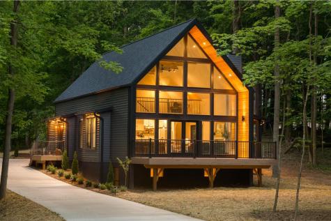 328 Highland Hills Drive Howard OH 43028