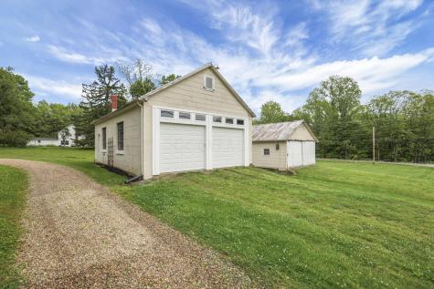 401 E Brooklyn Street Gambier OH 43022