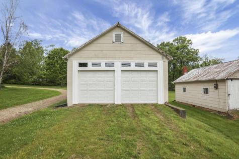 401 E Brooklyn Street Gambier OH 43022