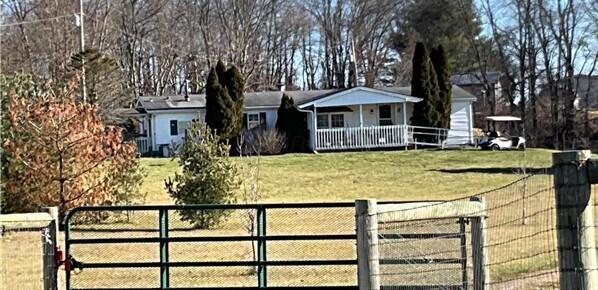 13768 Douglas Lane Centerburg OH 43011