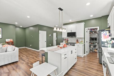 301 Lakeview Heights Drive Howard OH 43028