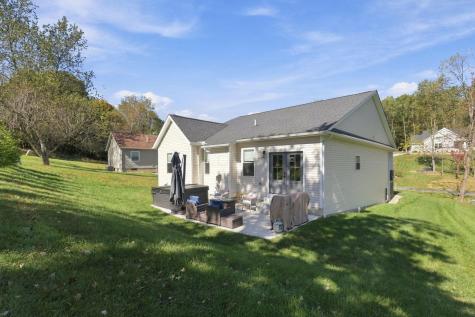 301 Lakeview Heights Drive Howard OH 43028