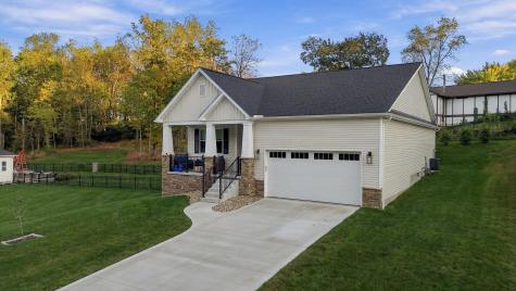 301 Lakeview Heights Drive Howard OH 43028