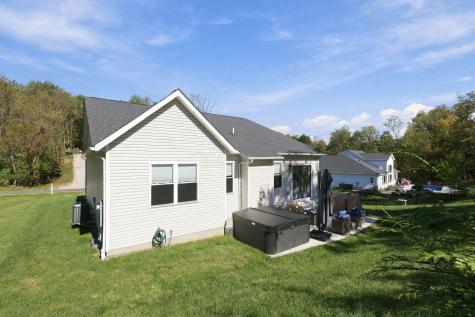 301 Lakeview Heights Drive Howard OH 43028