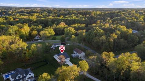 301 Lakeview Heights Drive Howard OH 43028