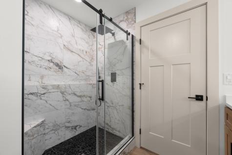 741 Floral Valley Drive E Howard OH 43028