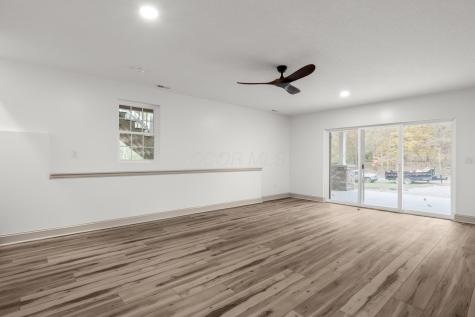 741 Floral Valley Drive E Howard OH 43028