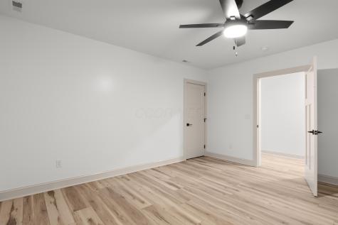 741 Floral Valley Drive E Howard OH 43028