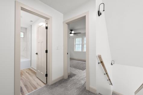 741 Floral Valley Drive E Howard OH 43028