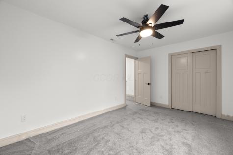 741 Floral Valley Drive E Howard OH 43028