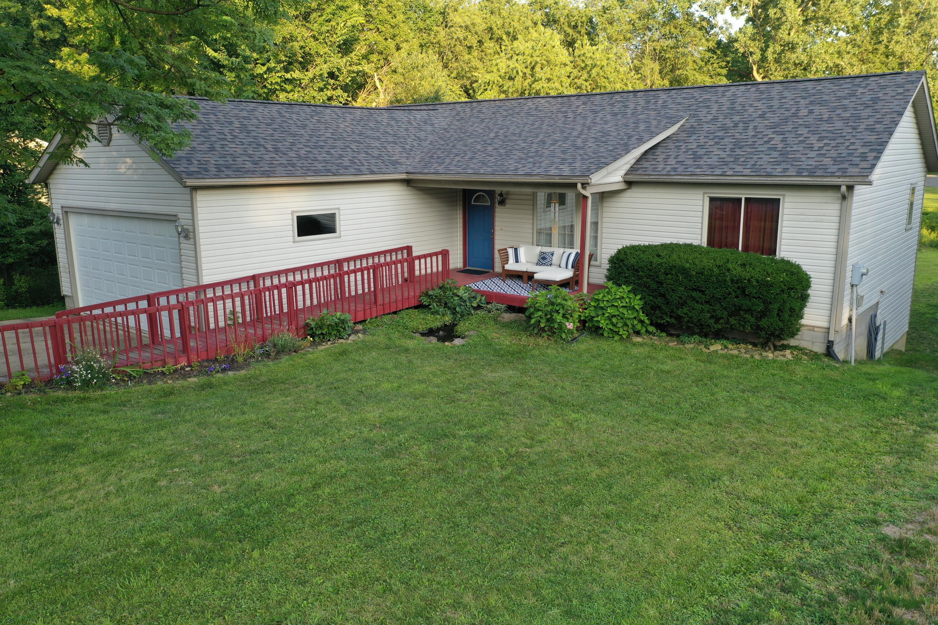 177 Lakeview Heights Drive Howard OH 43028