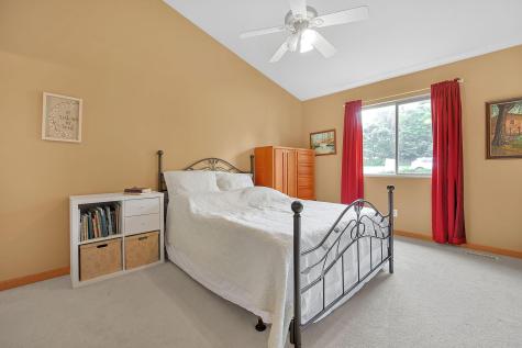 177 Lakeview Heights Drive Howard OH 43028