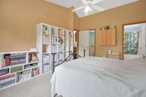 177 Lakeview Heights Drive Howard OH 43028