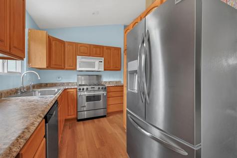 177 Lakeview Heights Drive Howard OH 43028
