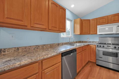 177 Lakeview Heights Drive Howard OH 43028