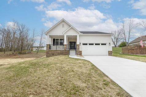 301 Lakeview Heights Drive Howard OH 43028