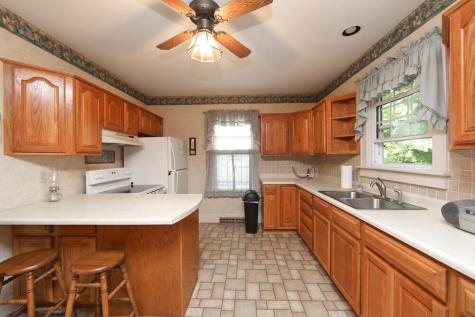 21359 Newcastle Road Gambier OH 43022