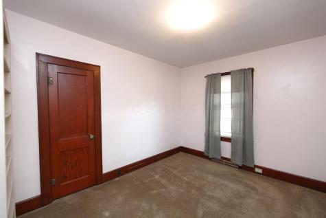 21359 Newcastle Road Gambier OH 43022