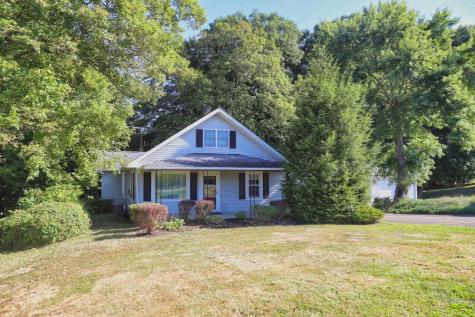 21359 Newcastle Road Gambier OH 43022