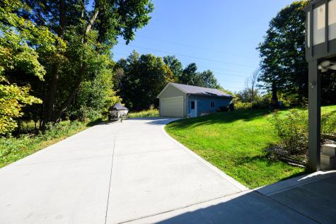 797 Royal Circle Howard OH 43028
