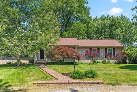 328 Darlene Street Centerburg OH 43011