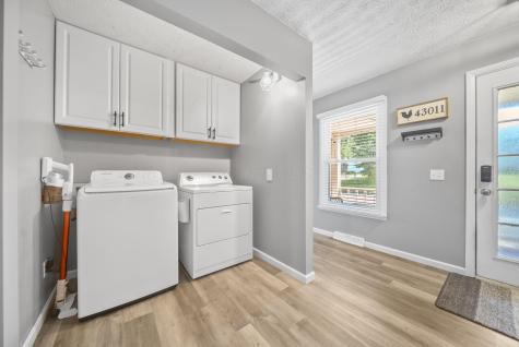 328 Darlene Street Centerburg OH 43011
