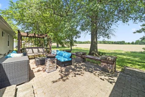 328 Darlene Street Centerburg OH 43011