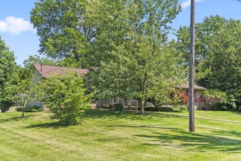 328 Darlene Street Centerburg OH 43011