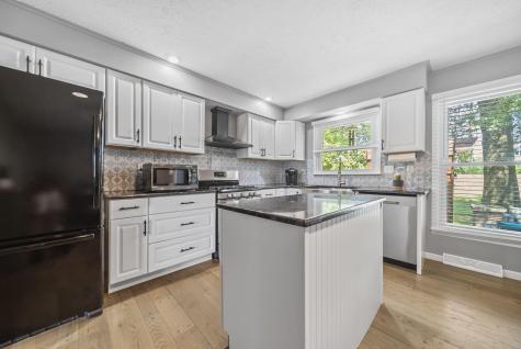 328 Darlene Street Centerburg OH 43011