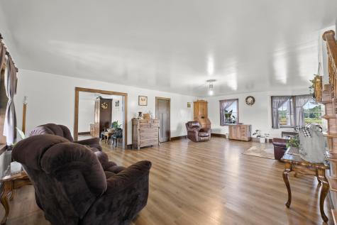 27261 Newcastle Road Gambier OH 43022