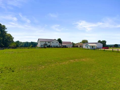 27261 Newcastle Road Gambier OH 43022