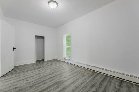 77 S Hartford Avenue Centerburg OH 43011