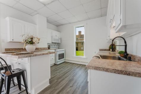 77 S Hartford Avenue Centerburg OH 43011