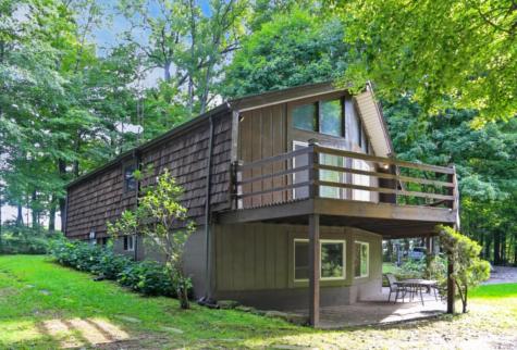 17338 Fredericktown Amity Road Fredericktown OH 43019