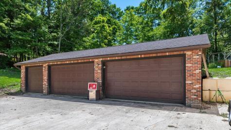 1680 Millersburg Road Utica OH 43080
