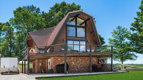 1680 Millersburg Road Utica OH 43080