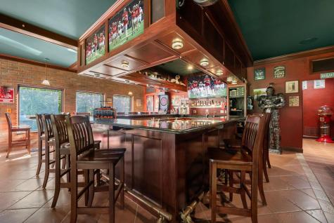 17980 Gambier Road Mount Vernon OH 43050