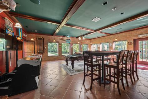 17980 Gambier Road Mount Vernon OH 43050