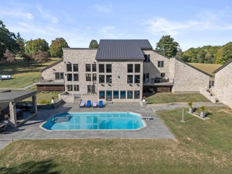 17980 Gambier Road Mount Vernon OH 43050