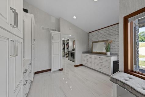 17980 Gambier Road Mount Vernon OH 43050