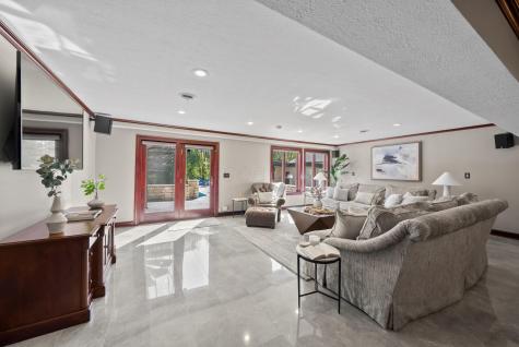 17980 Gambier Road Mount Vernon OH 43050