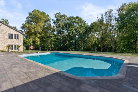 17980 Gambier Road Mount Vernon OH 43050