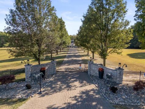 17980 Gambier Road Mount Vernon OH 43050