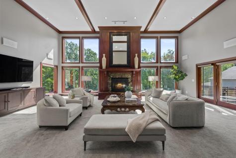 17980 Gambier Road Mount Vernon OH 43050