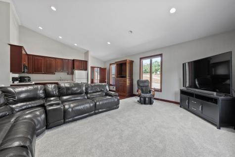 17980 Gambier Road Mount Vernon OH 43050