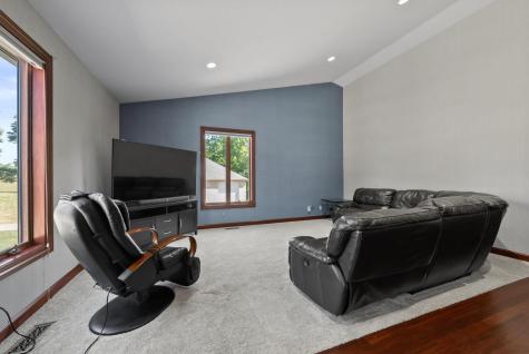 17980 Gambier Road Mount Vernon OH 43050