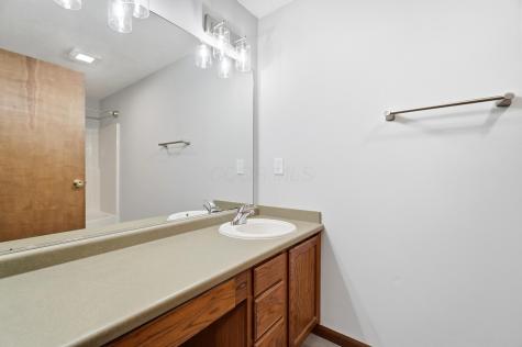 11639 Fosdyke Road Utica OH 43080