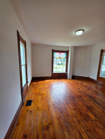 12437 Mary Street Howard OH 43028