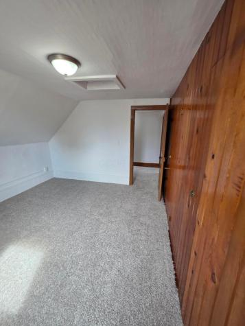 12437 Mary Street Howard OH 43028